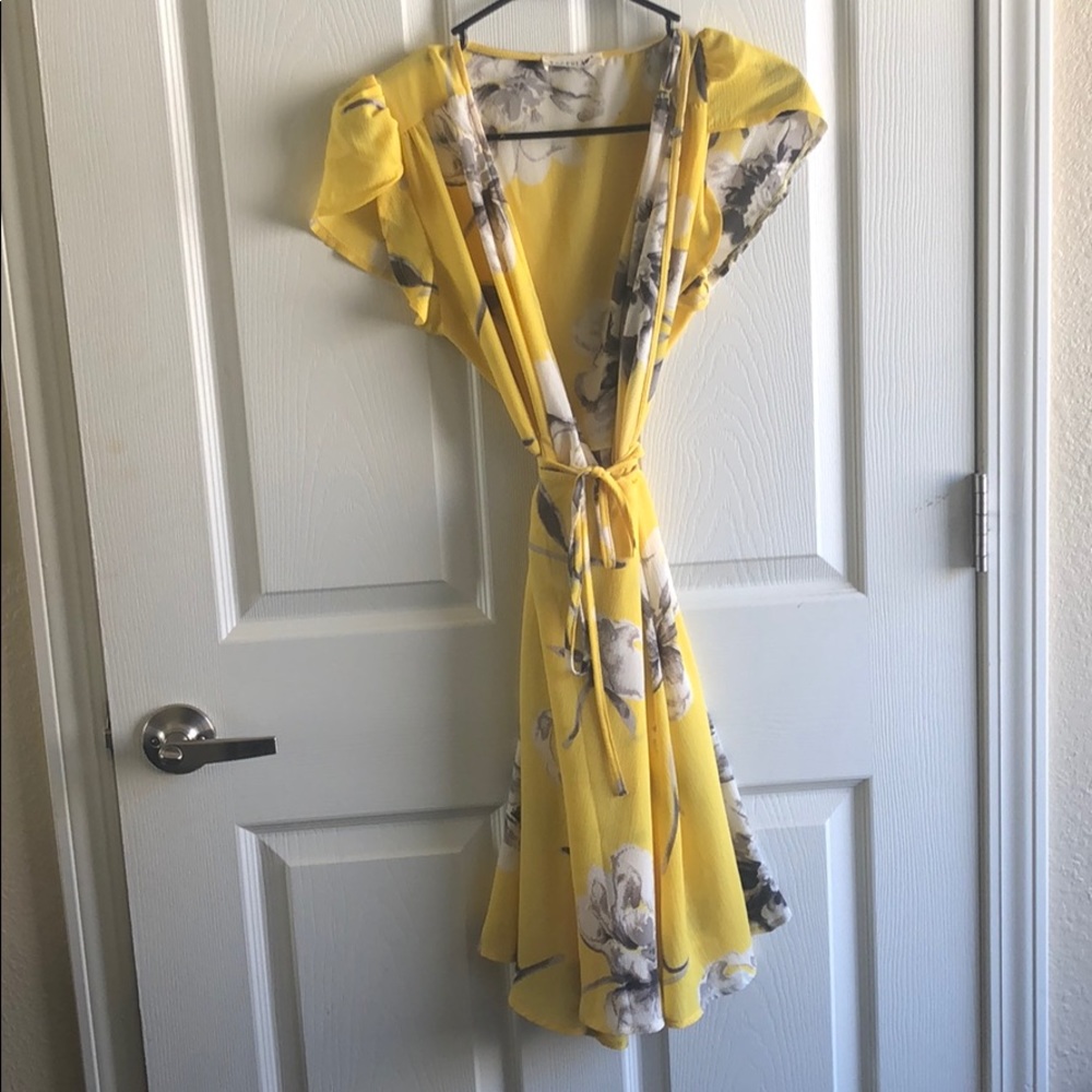Yellow sundress